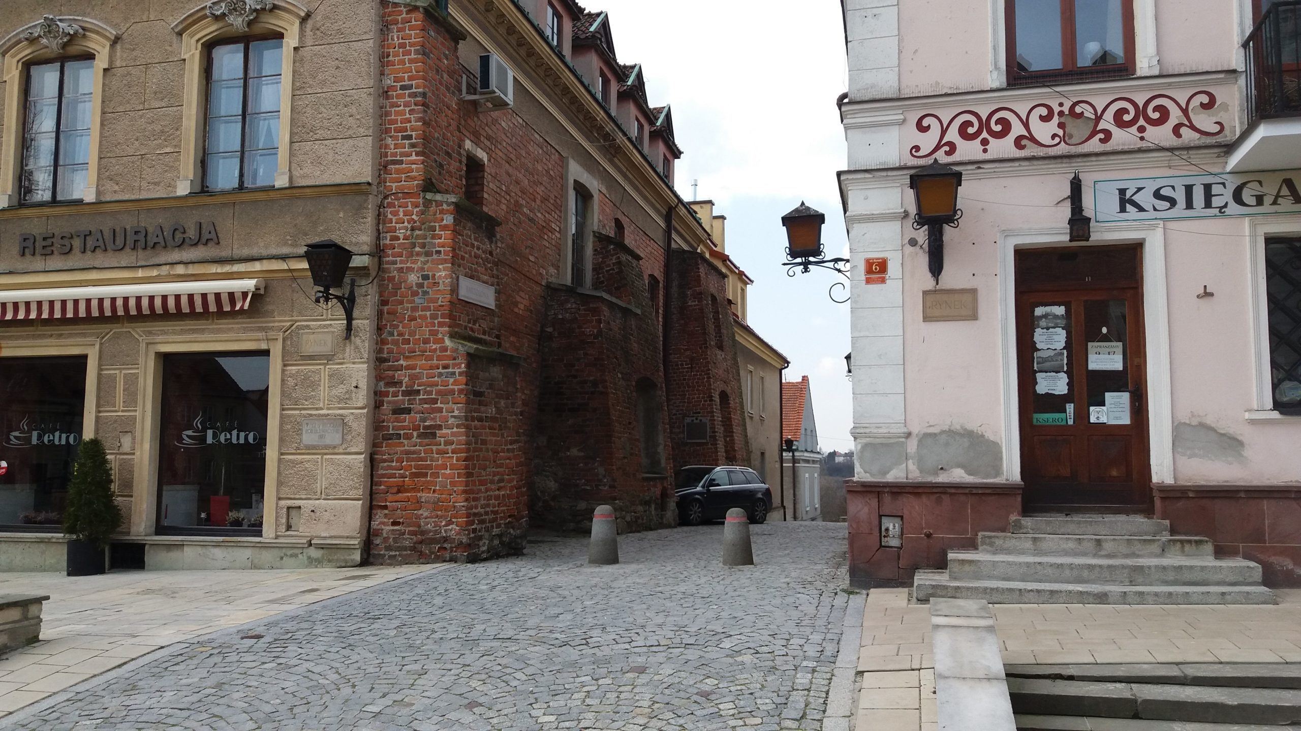 low cost accommodation at the historical sites of Poland