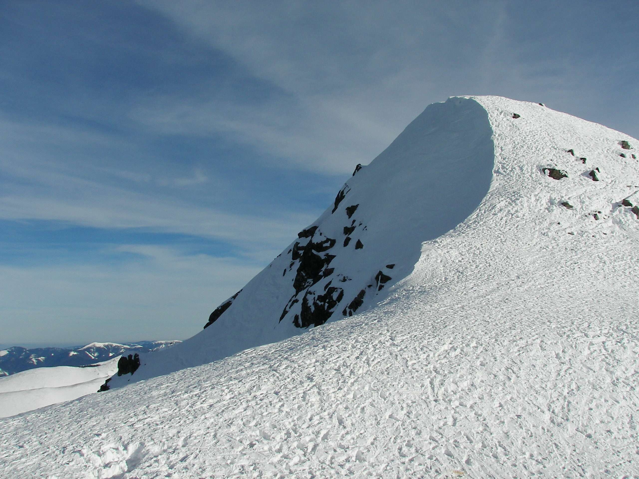 góra Chopok w ośrodku narciarskim Jasna to ulubiona stacja narciarska polskich narciarzy