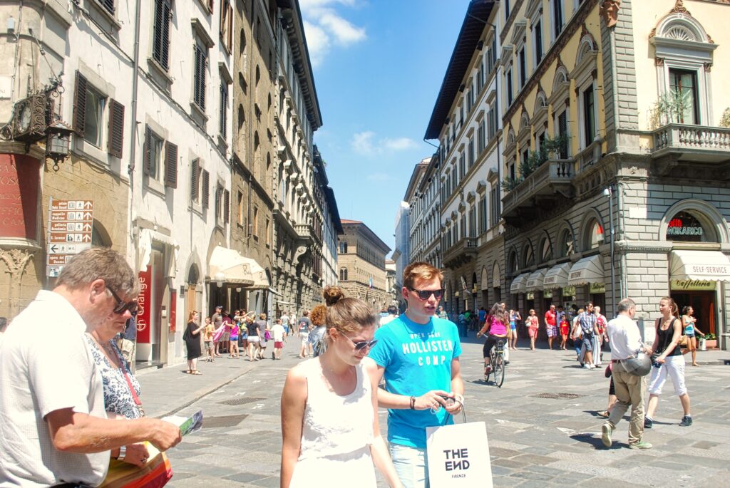 plac we Florencji przy słynnej katedrze Santa Maria del Fiore