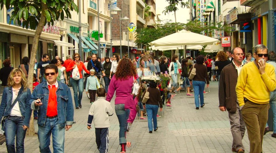 uliczka w centrum Arrecife podczas urlopu na Lanzarote