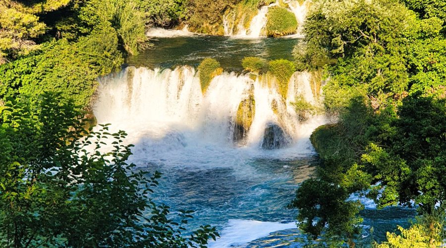 Krka- jeden z ważniejszych parków narodowych w Chorwacji z malowniczymi wodospadami